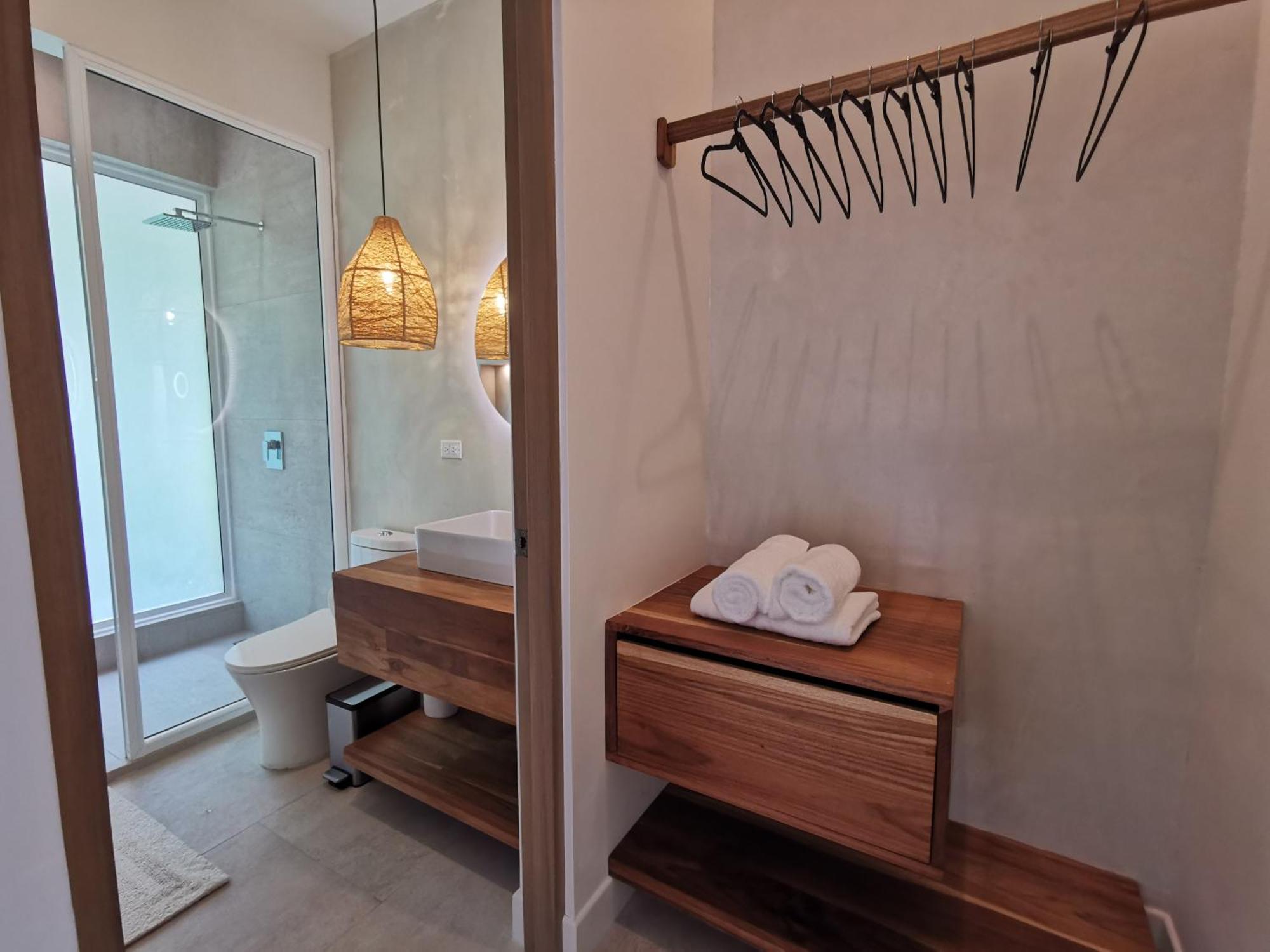 Casa Luna - Private Suites With Ocean View, Pool, Ac, Wifi Playa Santa Teresa  المظهر الخارجي الصورة